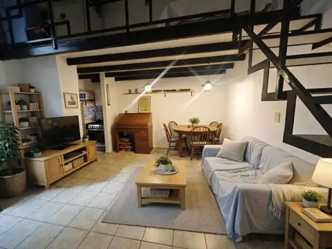 Venta departamento reciclado tipo loft de pasillo barrio Pichincha, Rosario. Apto crédito