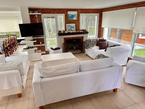 Casa en Venta en Pinamar, USD 325.000