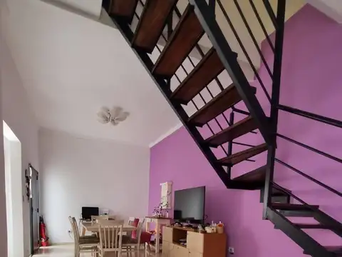 Depto Tipo Casa en Venta en Caballito Norte, USD 270.000