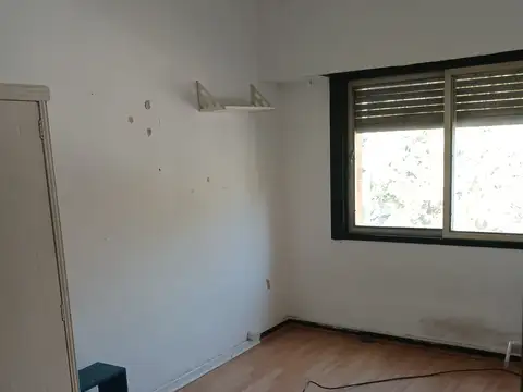 Depto Tipo Casa 4 ambientes con 1 baño