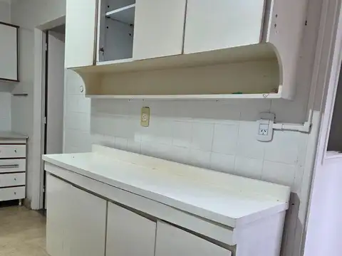 Departamento en Alquiler con 1 cocheras