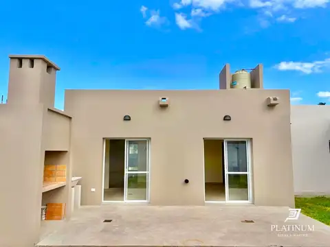 Casa en Venta al Este