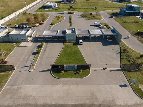 Lote con excelente acceso en el barrio Santa Clara al Sur. Canning-San Vicente.