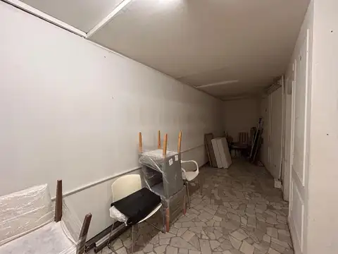 Local en Alquiler en Olivos Vias/Rio, $ 3.500.000
