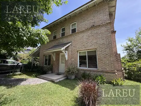 Casa sin muebles en Alquiler anual La Delfina