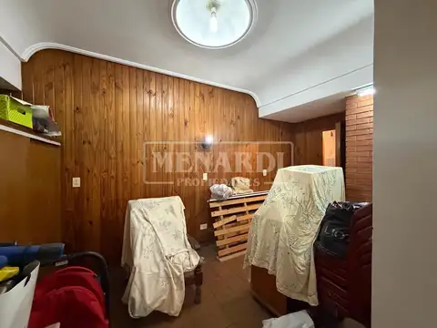LOCAL CON DEPARTAMENTO EN VENTA