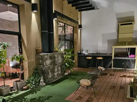 Depto Tipo Casa en Venta de 3 ambientes