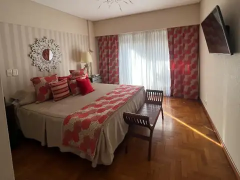 Departamento 4 ambientes con 4 baños