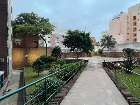 Departamento en Venta en Alberdi, USD 65.000