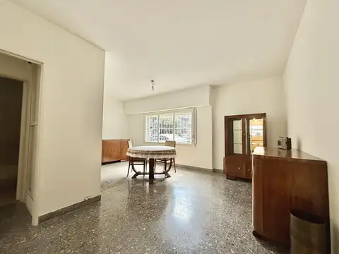 Apto credito! Venta departamento de dos ambientes con PATIO en PALERMO