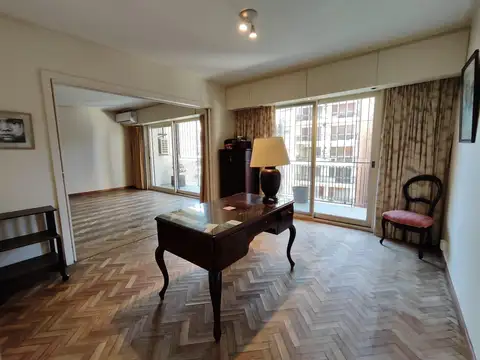 Departamento en Venta 5 ambientes en Palermo Cochera  y dependencia