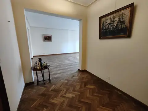 Departamento en Venta con 2 cocheras