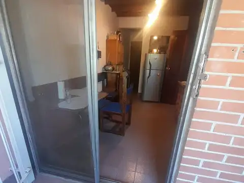 Depto Tipo Casa 2 ambientes con 1 baño