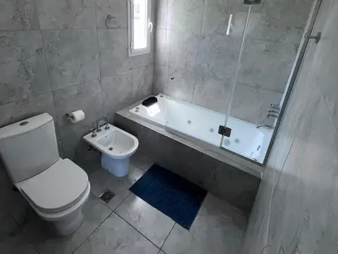 Departamento en Alquiler Temporal al Este
