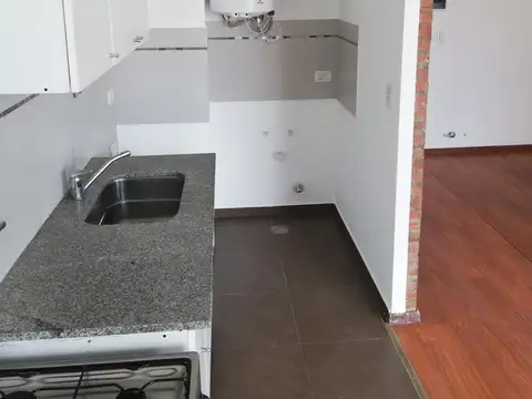 Departamento en Alquiler con 1 cocheras