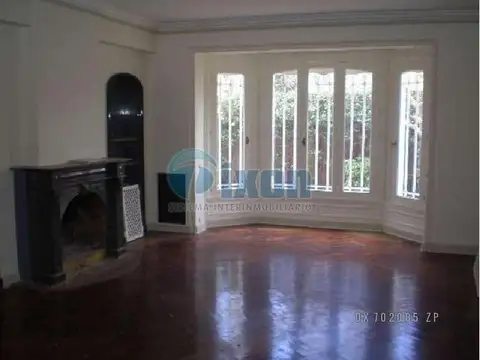 Leandro N. Alem Al 700