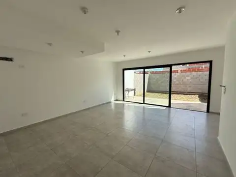 VENTA DUPLEX 3 DOR EN QUEBRADAS DE MANANTIALES