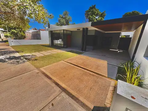 Manuel Esteban Pizarro 2300