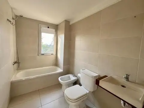 Departamento 3 ambientes con 2 baños