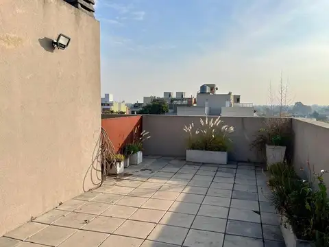 Departamento en Venta con 3 cocheras