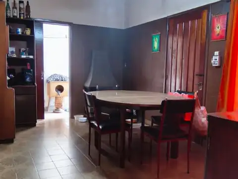 Casa en Venta en Billinghurst, USD 100.000