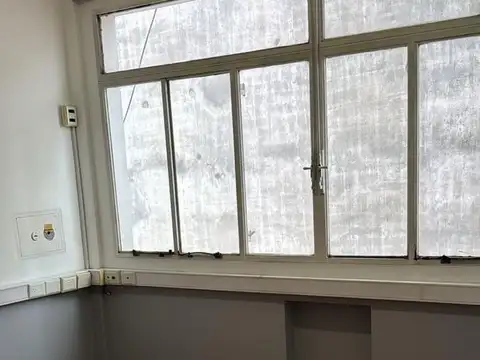 Oficina en Alquiler en Balvanera, $ 400.000