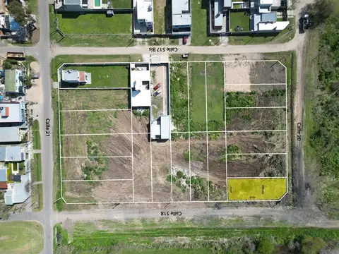 Lote en VENTA | 12,20 x 32,20 | 21 entre 517 Bis y 518 La Plata