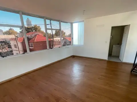 Roma al 400 super luminosa , amplia !!!!