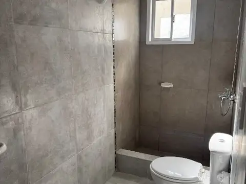 Depto Tipo Casa en Alquiler de 2 dormitorios