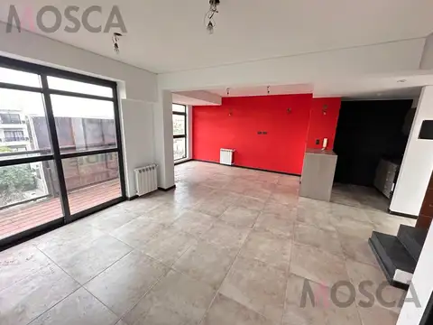 Departamento con terraza en venta Moreno centro