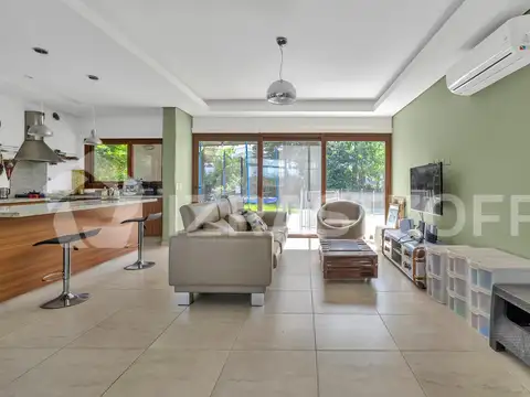 Casa en Venta en Larena Country Club, USD 189.000