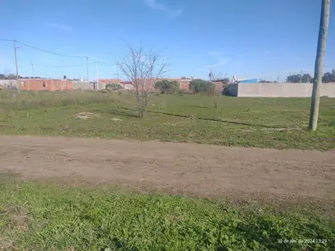 Terreno en Venta 28  mts Fondo