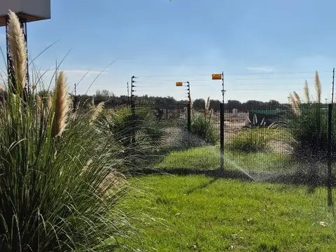 Venta Lote en Barrio Privado Solar de Olivos Maipu