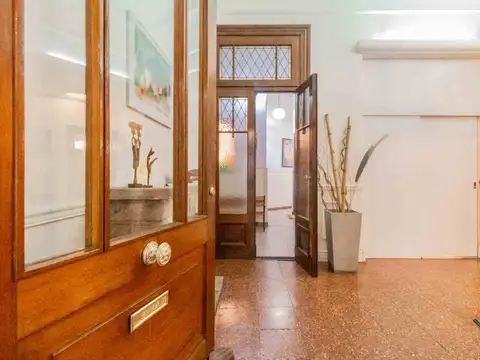 Oficina en Venta con 1 cochera