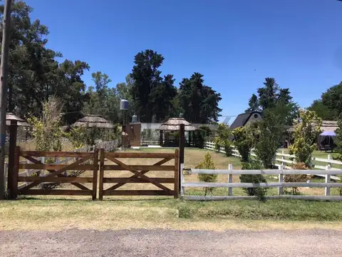 TERRENO EN HARAS EL TERRAPLÉN – CON MEJORAS – FINANCIACIÓN / PERMUTA