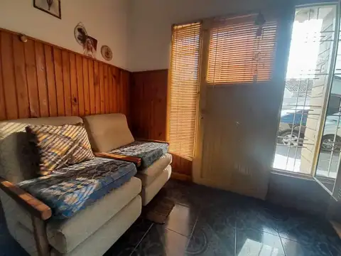 Depto Tipo Casa en Venta de 3 ambientes