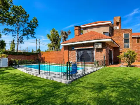 VENTA CASA PUNTA GORDA VIVIENDA O EMPRESA