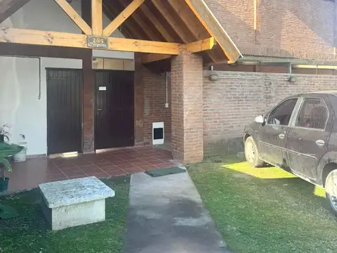 Depto Tipo Casa en Venta de 2 ambientes