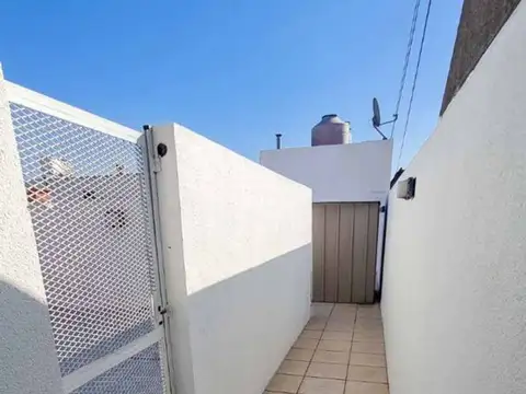 Venta de PH 2 Ambientes en Monte Castro