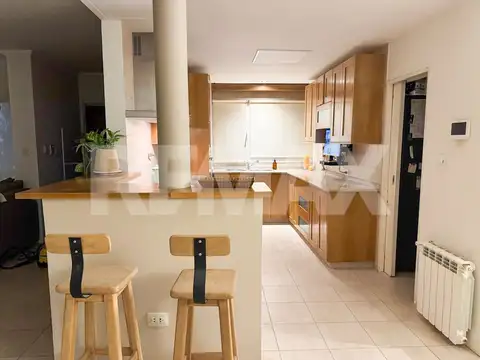 VENTA CASA NIVEL GERENCIAL, CIPOLLETTI