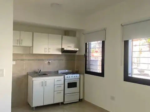 MONOAMBIENTE A ESTRENAR APTO PROFES. EN BANFIELD