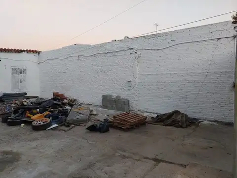 Av. Almte. Brown 3540 -