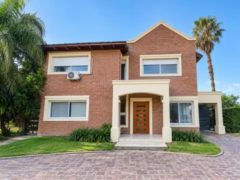 Casa en  Funes Hills