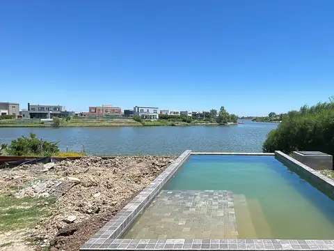 Casa en Venta en San Sebastian, USD 410.000