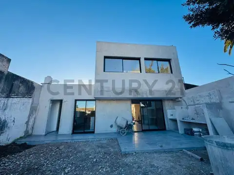 Casa en Venta en La Plata, USD 107.000
