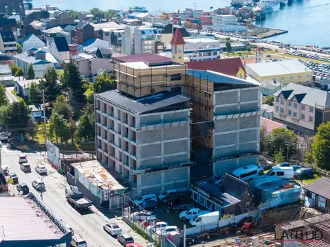 Gobernador Deloqui 1100