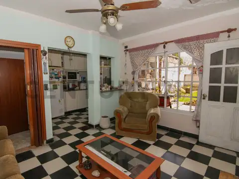VENTA CASA MULTIFAMILIAR – DOS VIVIENDAS SOBRE UN MISMO LOTE