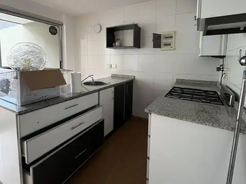 Depto Tipo Casa en Alquiler de 1 dormitorio