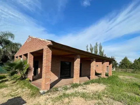 Casa en Funes