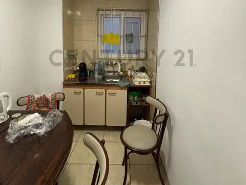 Venta Departamento 4 amb divisible a 2 unidades de 2 amb